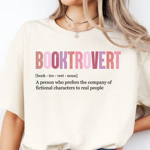 Booktrovert Tee