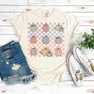 Retro Pumpkin Tee on Ivory - Adult