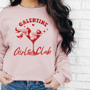 Galentine's Girls Club Crewneck Sweatshirt, Womenswear Valentine's Day Soft Printed Sweatshirt, Cozy Love Day Oversized Top