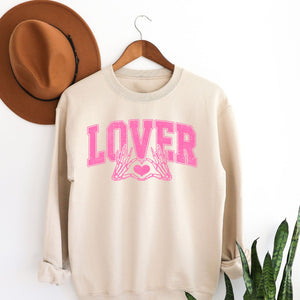 Heart Hands Lover Crewneck Sweatshirt, Womenswear Valentine's Day Soft Printed Sweatshirt, Cozy Love Day Oversized Top