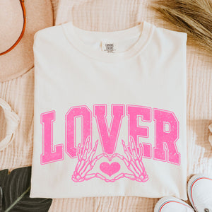 Heart Hands Lover Tee, Valentine's Day T-Shirt, Comfort Colors Shirt