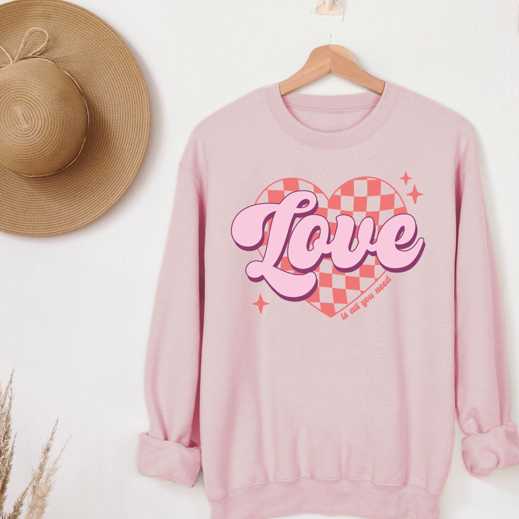 Love is All You Need Crewneck Sweatshirt, Womenswear Valentine's Day Soft Printed Sweatshirt, Cozy Love Day Oversized Top