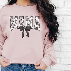 Floral Mama in Black Sweatshirt, Womenswear Soft Printed Crewneck, Booklover Trendy Cozy Oversized Top